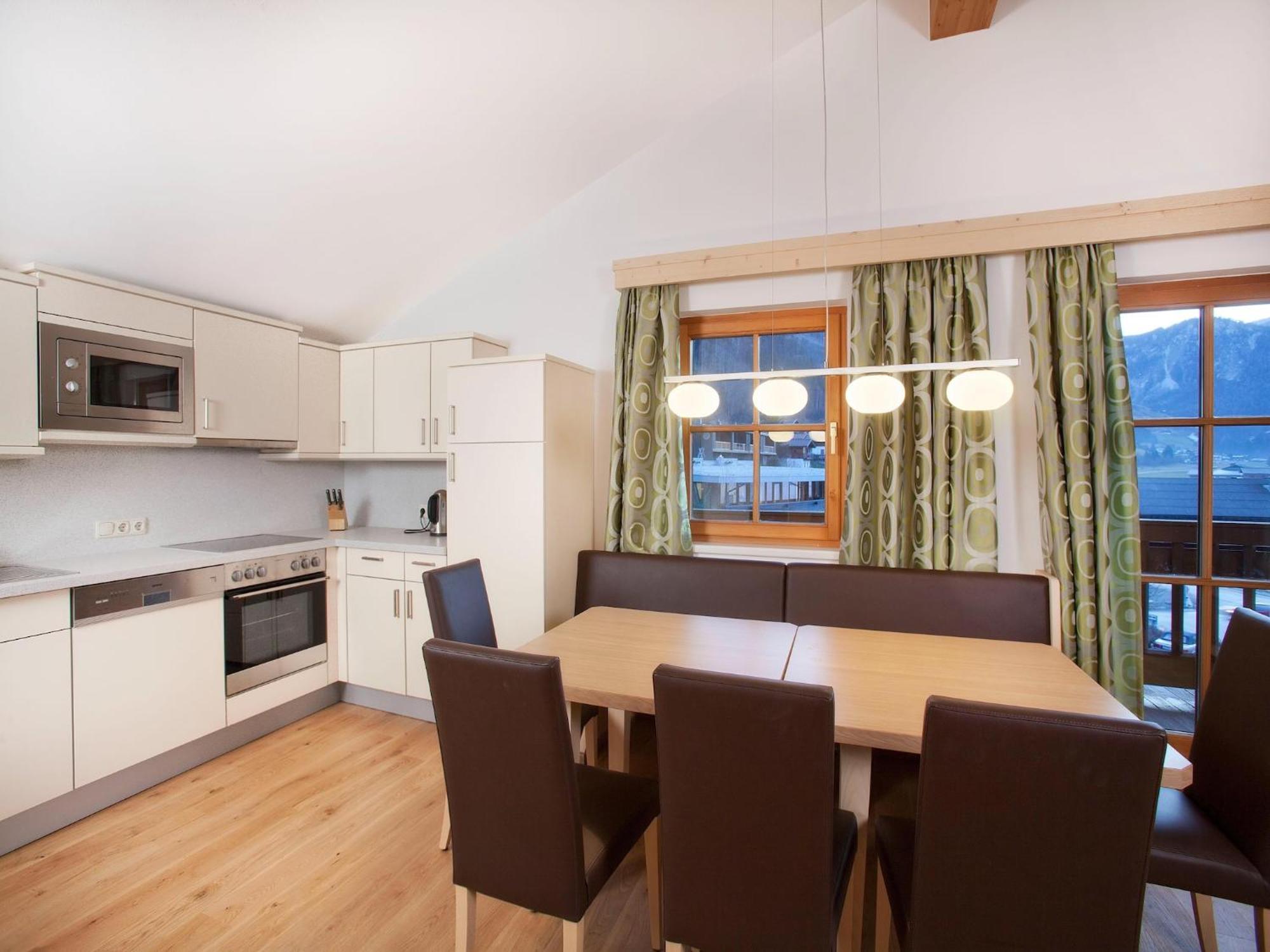 Apartment In Wald Im Pinzgau With Swimming Pool And Views Bagian luar foto